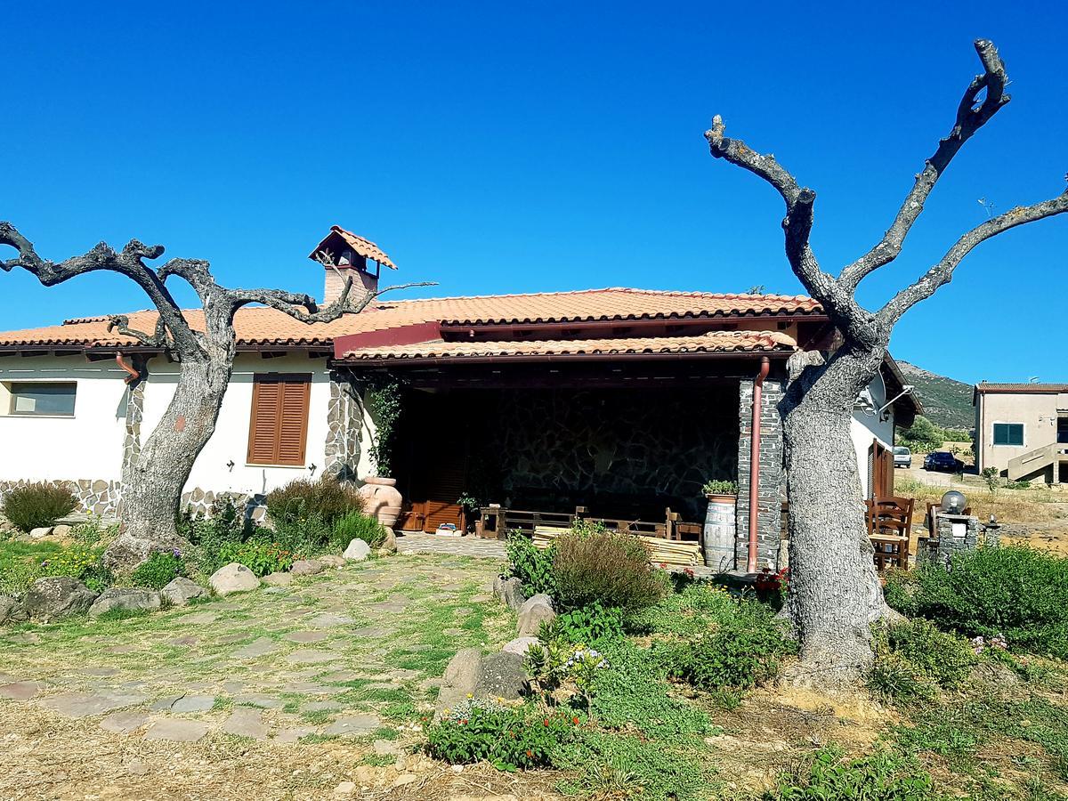 Perdaxius Agriturismo Gennemara B&B المظهر الخارجي الصورة